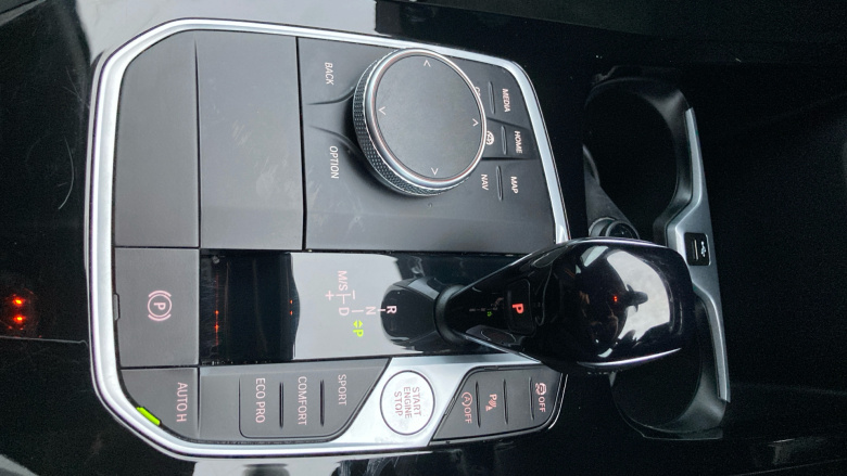 BMW 2 Series 220i Sport 2dr Petrol Coupe